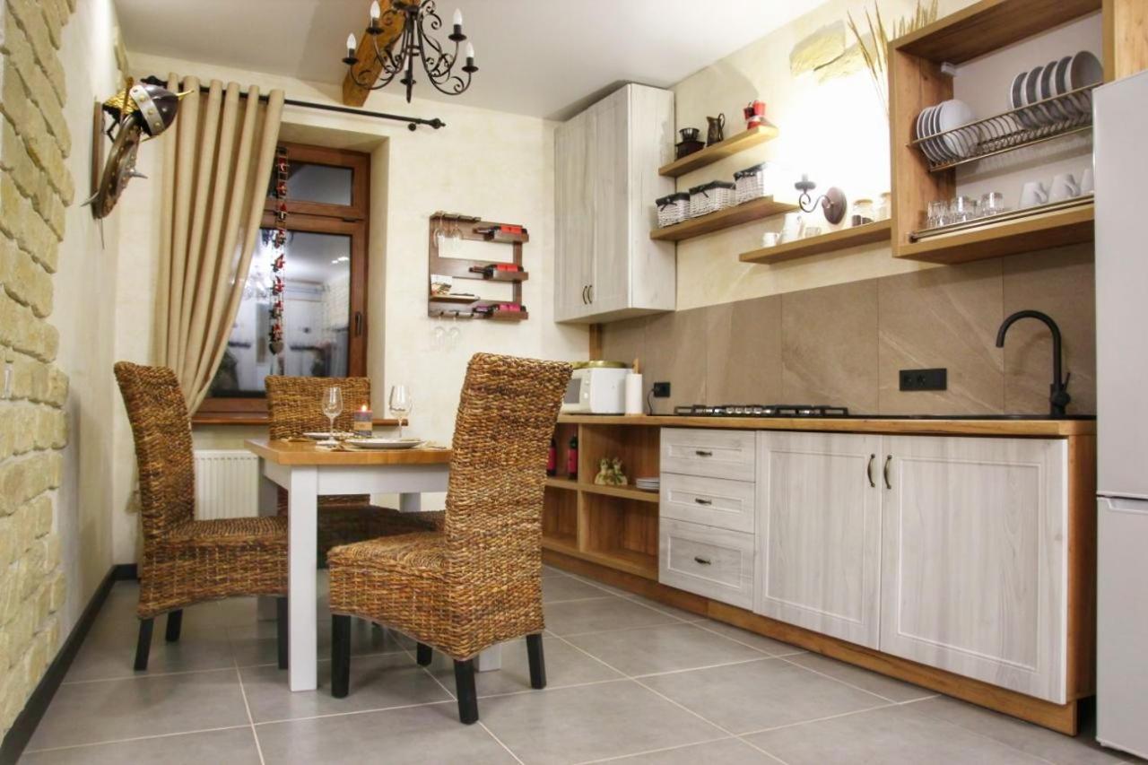 Гетьманські Палати , Старе Місто, 2 Спальні, Балкон-Тераса , 85 М Кв Kamenec Podolský Exteriér fotografie